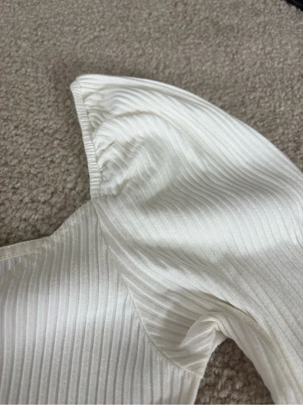 H&M Cream Ribbed Scoop-Neck Long Sleeve Top